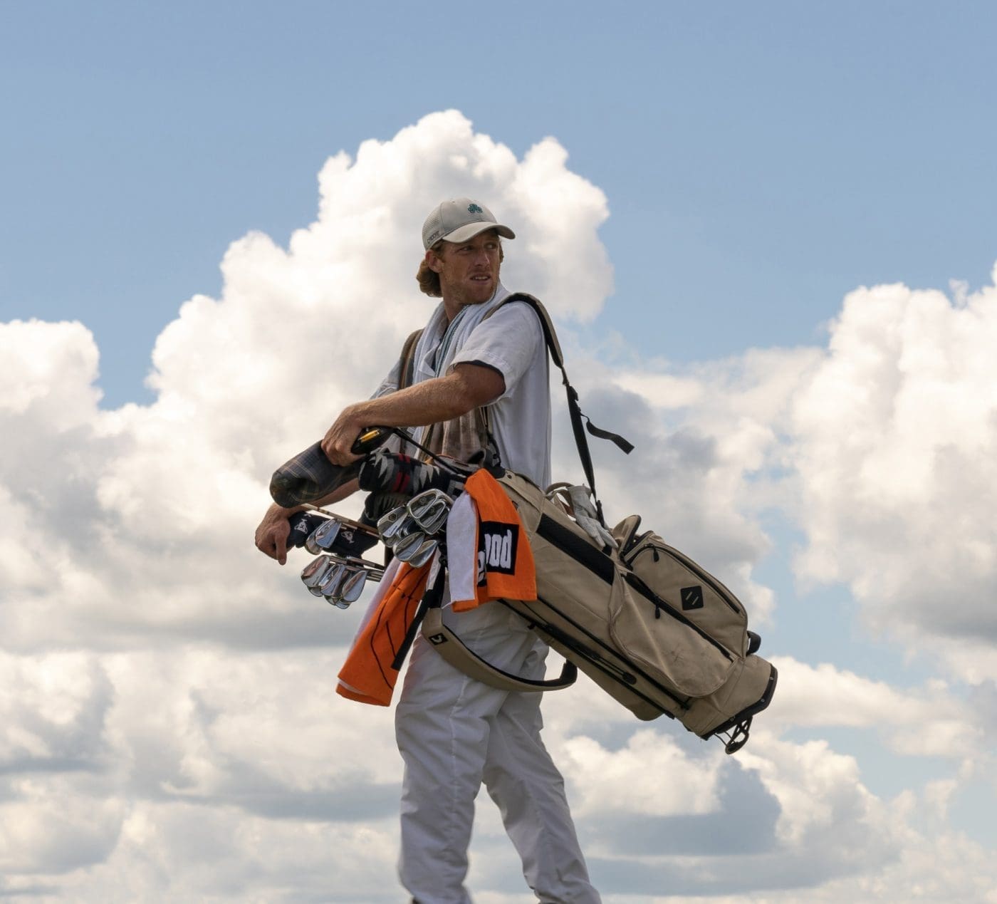 Image of a caddie at Erin Hills